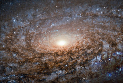  Hubble      NGC 3521