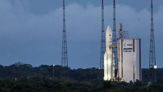 
       Ariane 5       
    